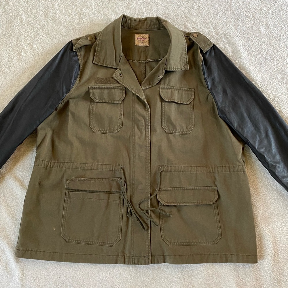 Jean Jacket W/ Leather Sleeves